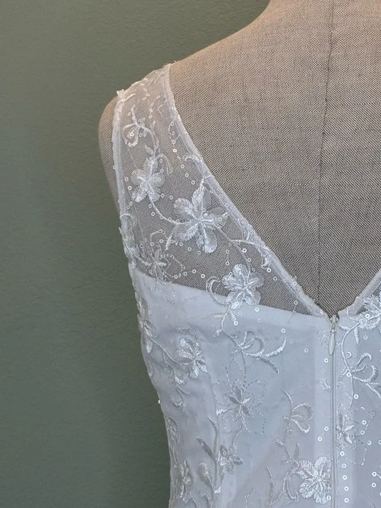 Adrianna Papell white sequins Floral V-Neck Sheath Dress - Picture 6 of 12